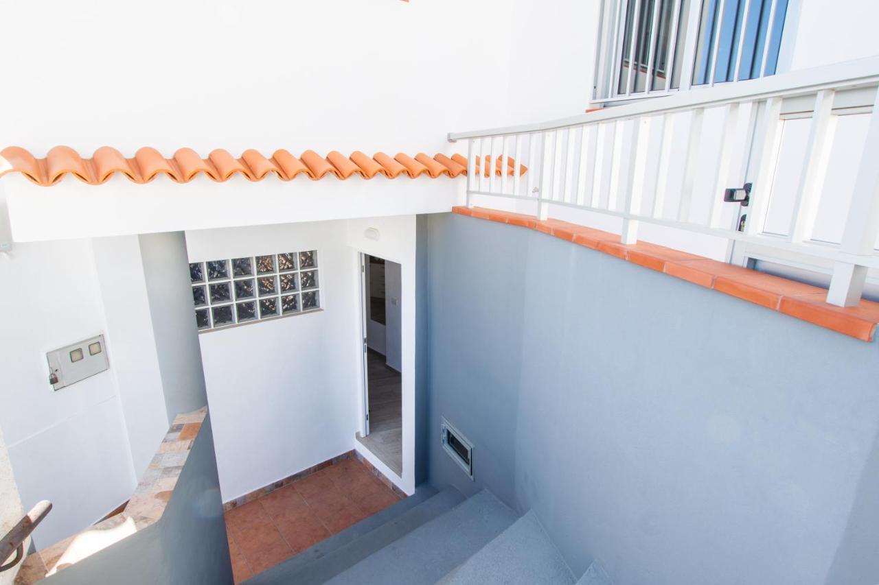 Spacious Next To The Sea With Stunning Views